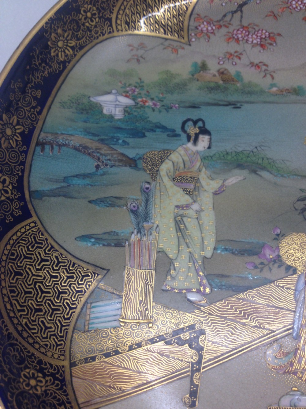 SUPERB QUALITY LARGE JAPANESE SATSUMA PLATE- SIGNED View V