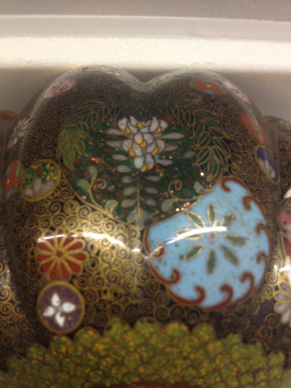 NICE QUALITY JAPANESE CLOISONNE RIBBED BOWL  View IV