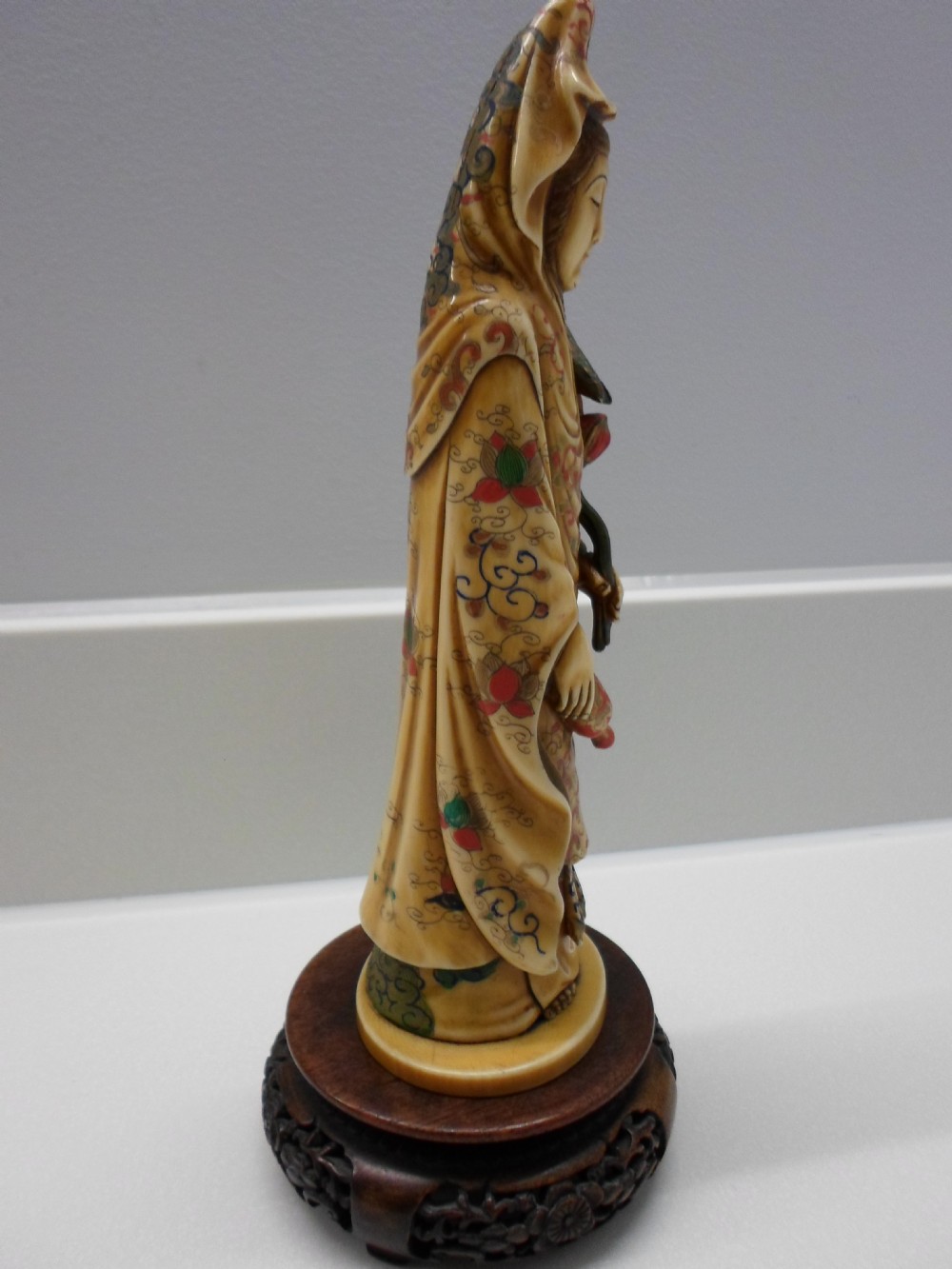 RARE 19TH CENTURY JAPANESE PAINTED IVORY OKIMONO OF KANNON (KUAN-YIN) View II