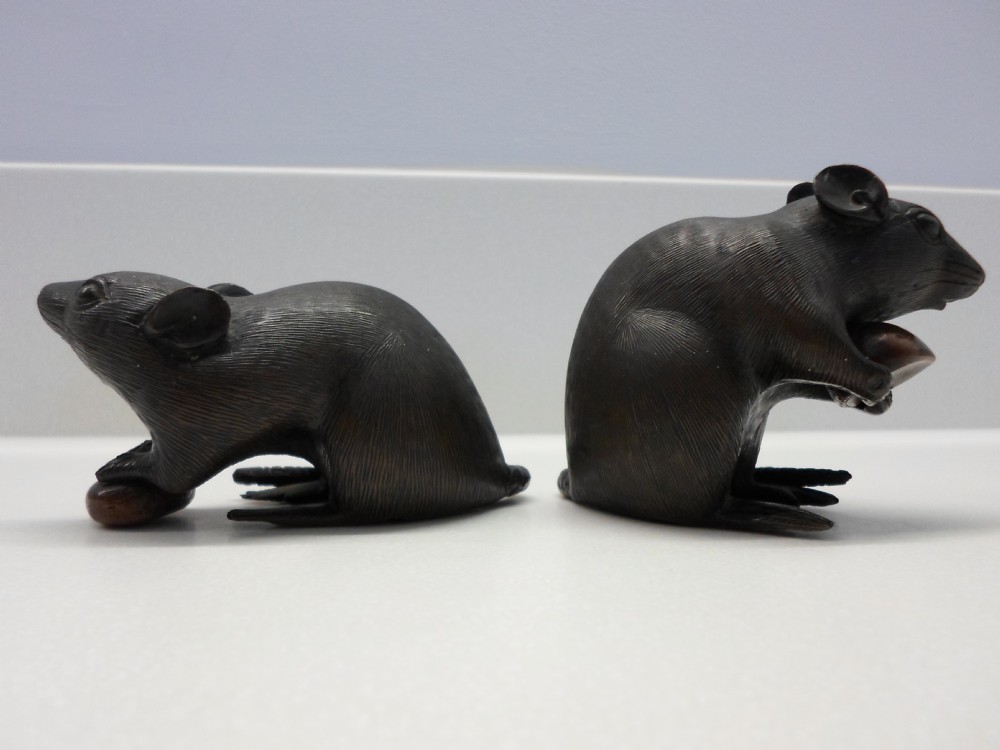 GREAT PAIR OF JAPANESE BRONZE RATS MEIJI PERIOD View II