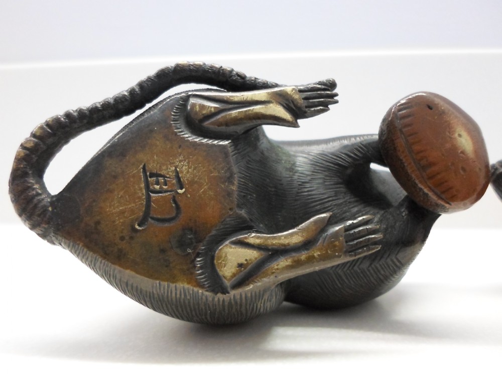 GREAT PAIR OF JAPANESE BRONZE RATS MEIJI PERIOD View X