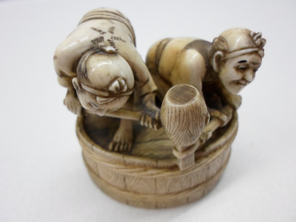  JAPANESE IVORY OKIMONO BARREL MAKERS SIGNED MEIJI PERIOD View IV