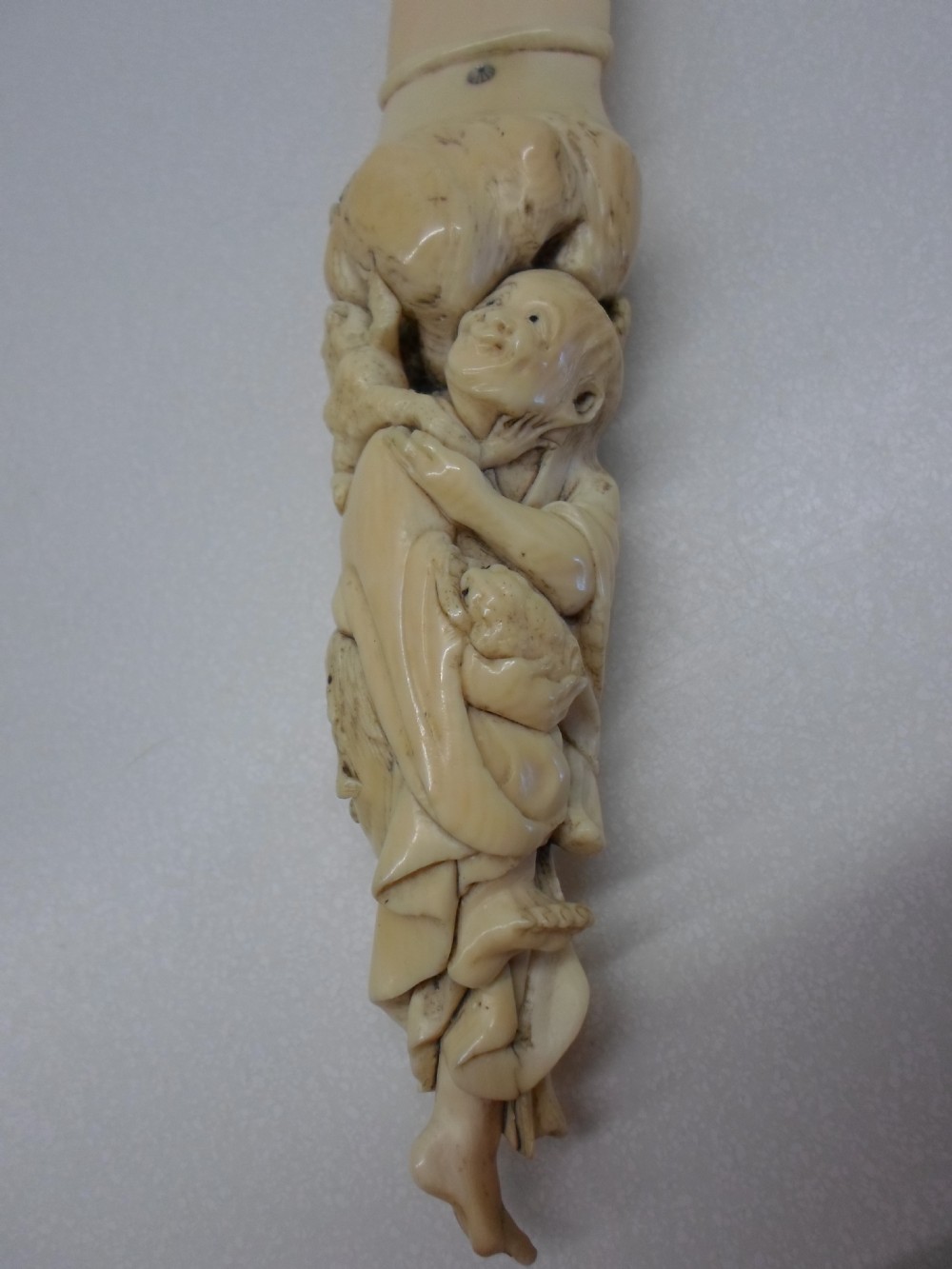 IMPRESSIVE JAPANESE IVORY AND SHIBAYAMA PAGE TURNER  View VI
