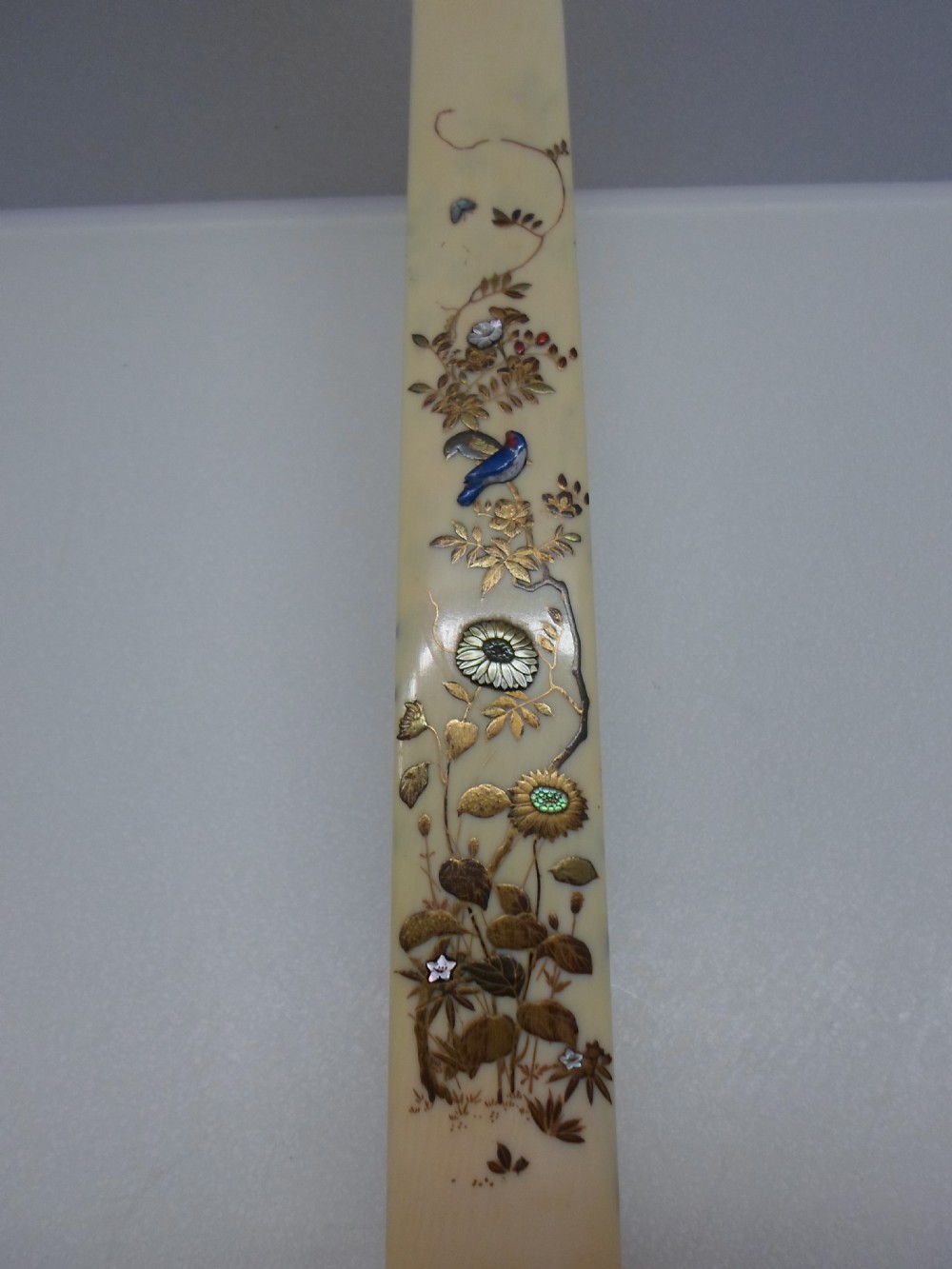 IMPRESSIVE JAPANESE IVORY AND SHIBAYAMA PAGE TURNER  View III