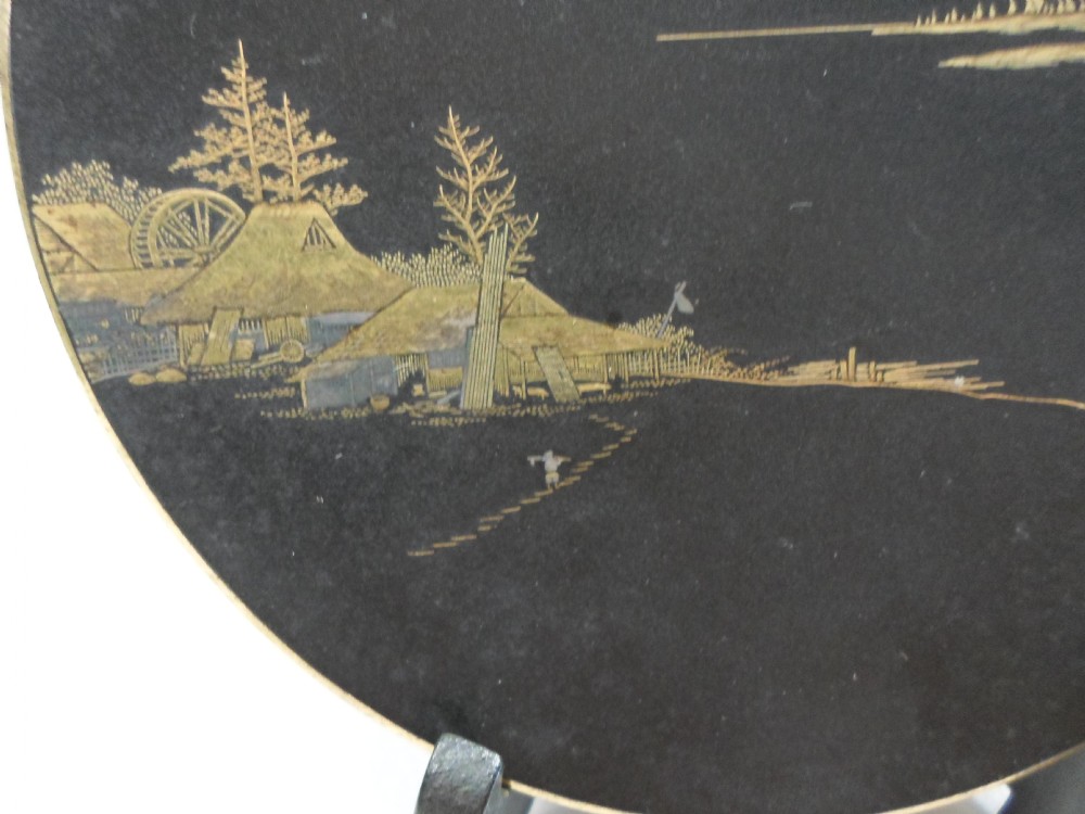 JAPANESE KOMAI STYLE DISH ON STAND View III