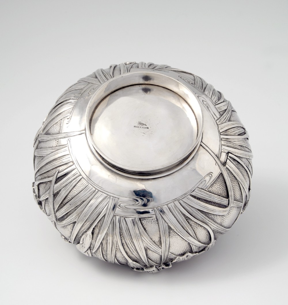 WONDERFUL JAPANESE SILVER BOWL ON STAND BY KUHN & KOMOR  View IV