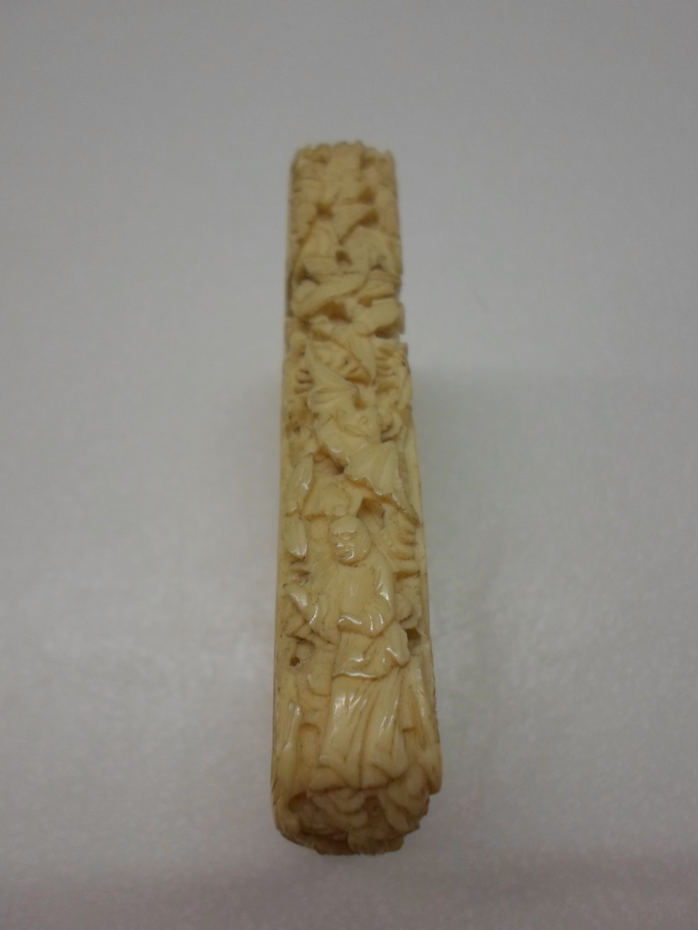 SUPERB QUALITY CHINESE CANTONESE IVORY CARD CASE View VI