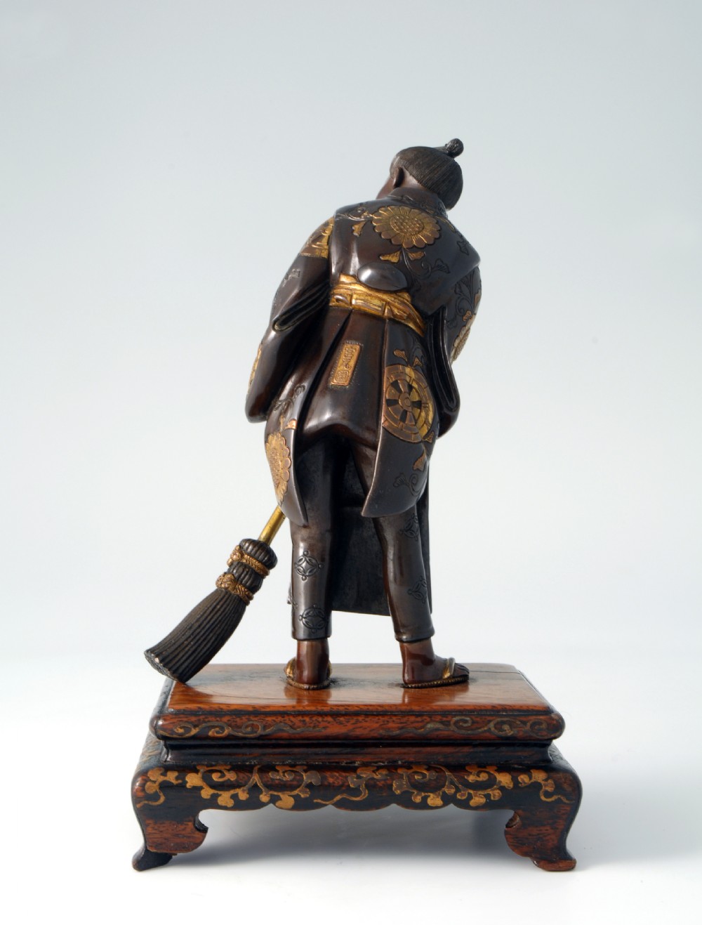 JAPANESE PARCEL GILT BRONZE MIYAO FIGURE View III