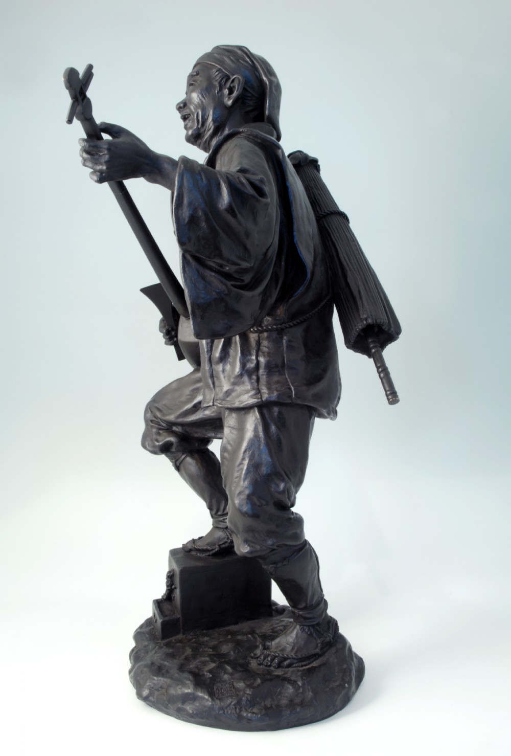 LARGE JAPANESE TOKYO SCHOOL BRONZE OKIMONO View II