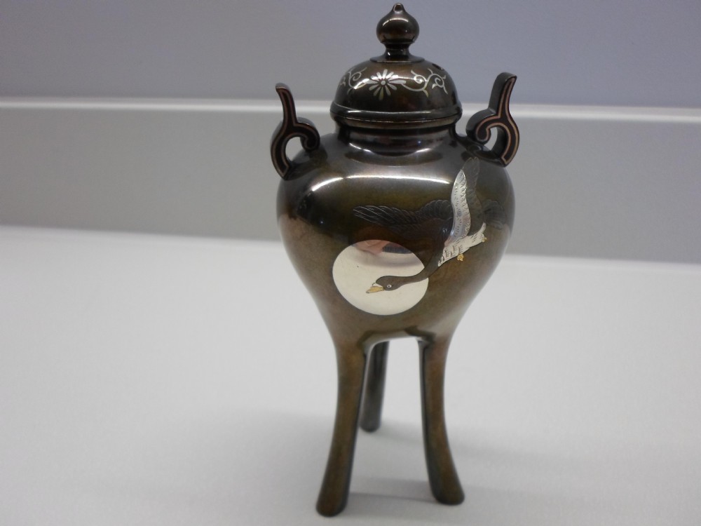 JAPANESE BRONZE AND MIXED METAL KORO MEIJI PERIOD View II