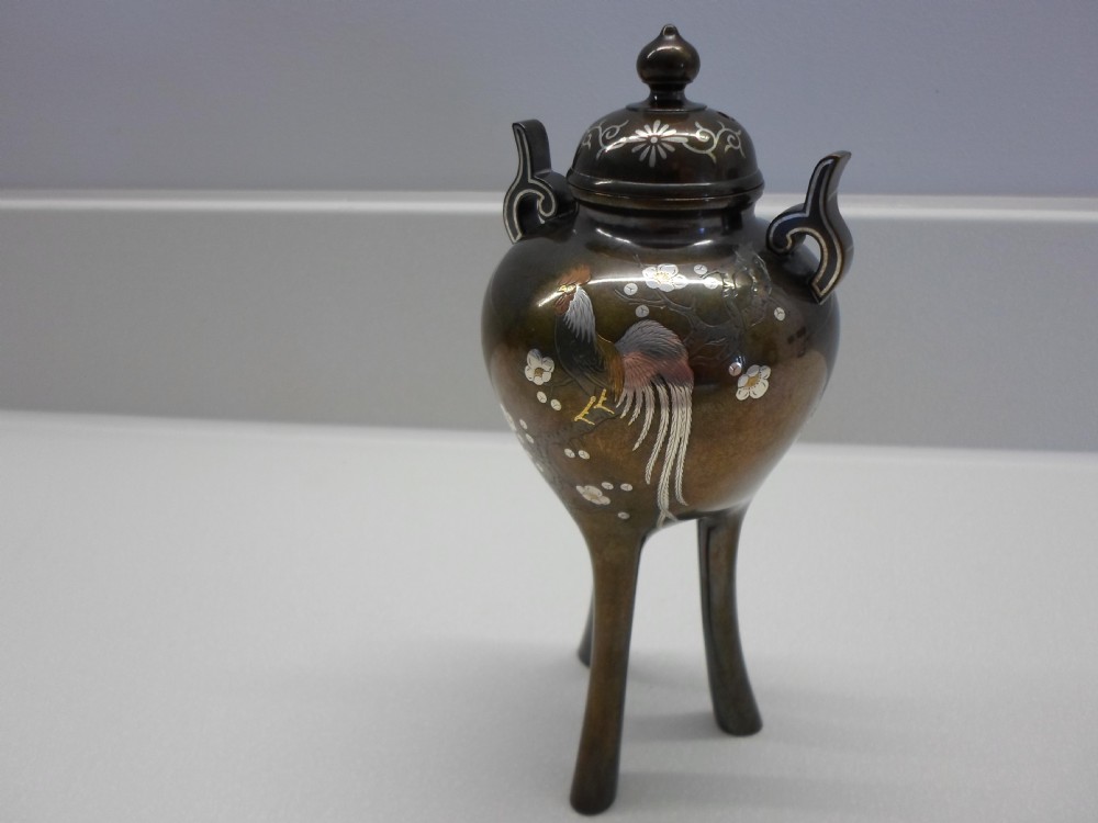 JAPANESE BRONZE AND MIXED METAL KORO MEIJI PERIOD View III