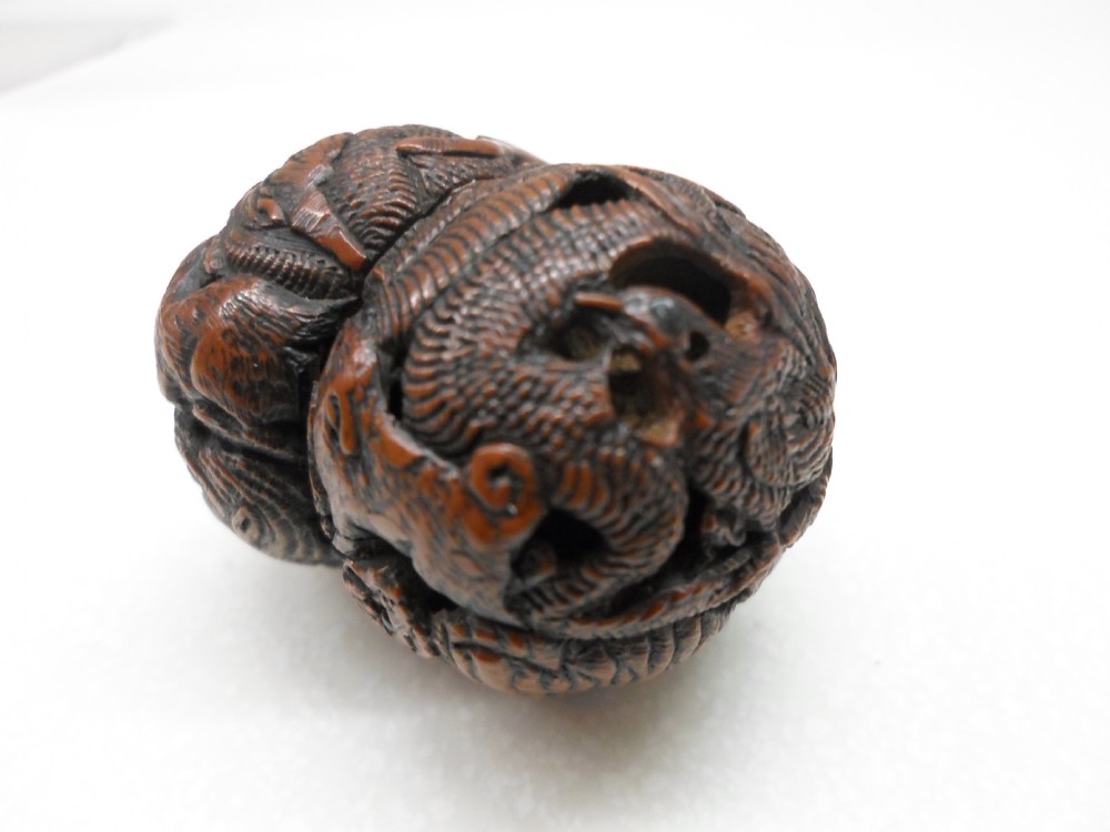JAPANESE MEIJI PERIOD CARVED NUT ZODIAC NETSUKE View VI