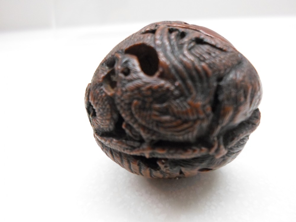 JAPANESE MEIJI PERIOD CARVED NUT ZODIAC NETSUKE View IX
