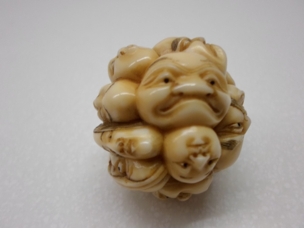 HUMEROUS JAPANESE IVORY NOH MASK NETSUKE View III