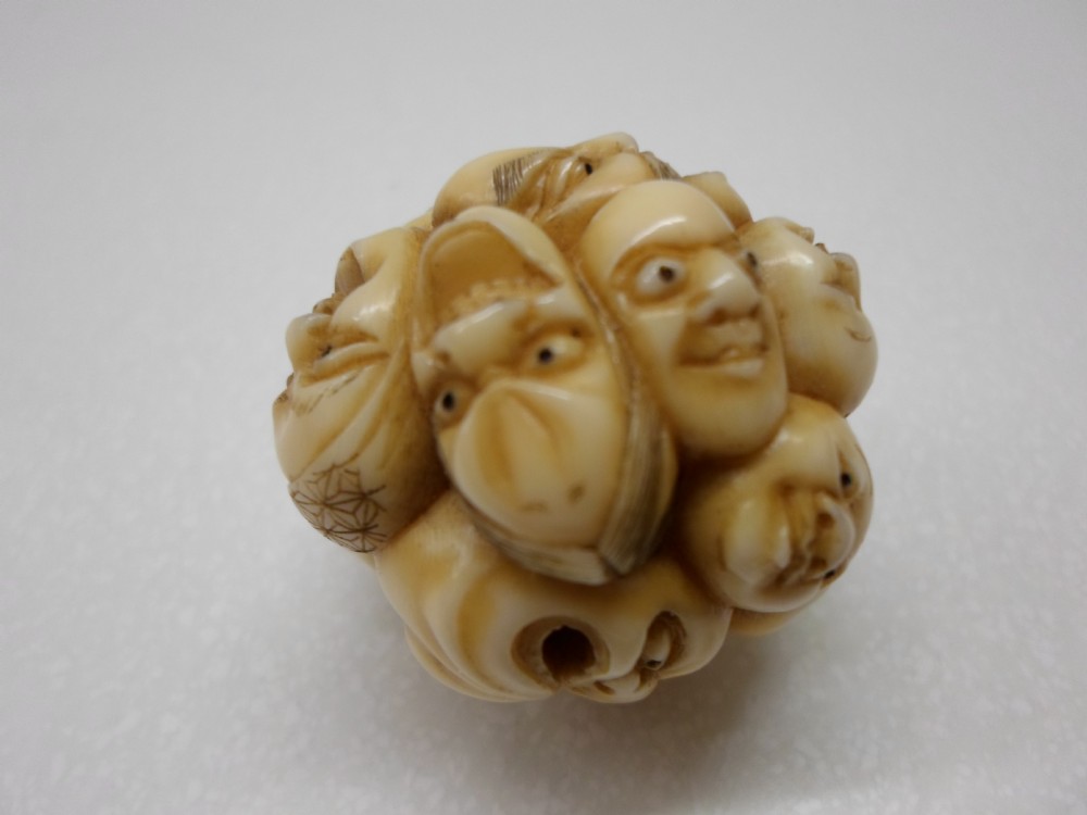 HUMEROUS JAPANESE IVORY NOH MASK NETSUKE View IV
