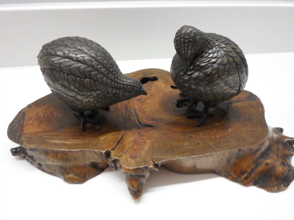 FINE QUALITY PAIR OF JAPANESE BRONZE QUAILS MEIJI