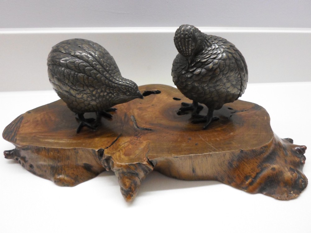 FINE QUALITY PAIR OF JAPANESE BRONZE QUAILS MEIJI View IV