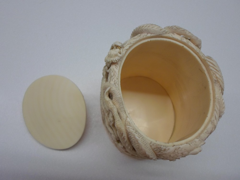 JAPANESE CARVED IVORY LIDDED BOX DRAGONS MEIJI PERIOD View V