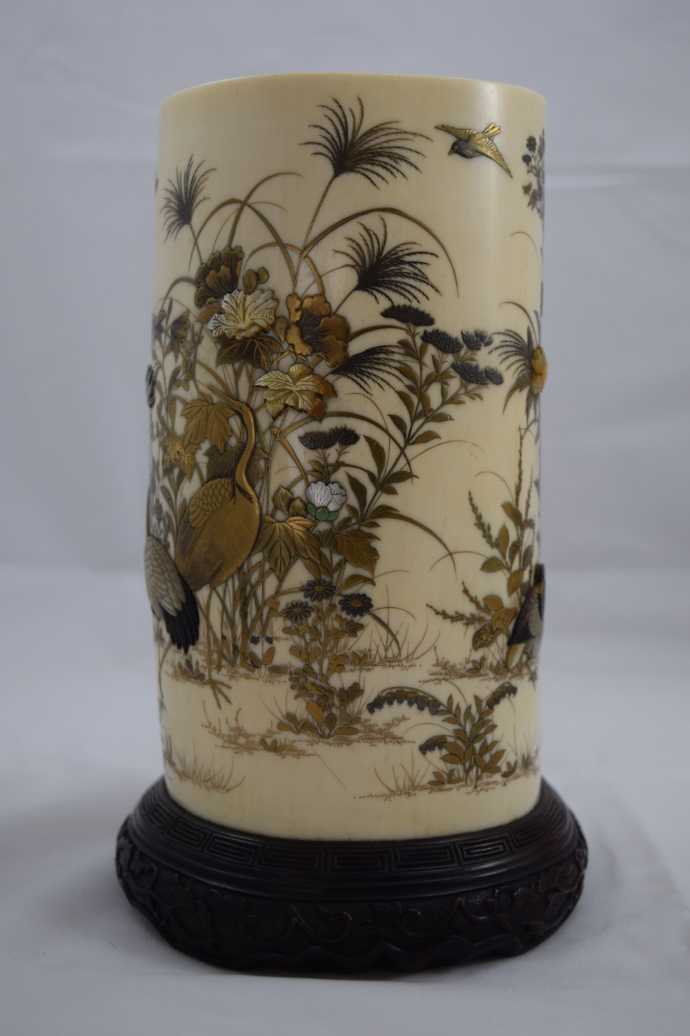 SUPERB PAIR OF JAPANESE IVORY GOLD LACQUER & SHIBAYAMA TUSK VASES View XI
