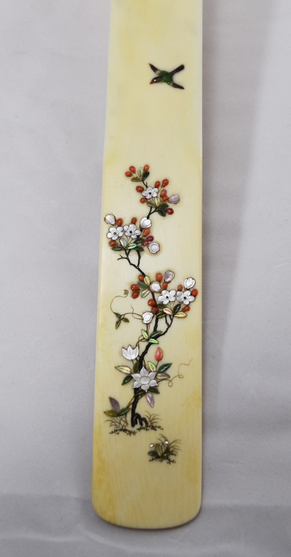 LARGE FINE QUALITY JAPANESE IVORY SHIBAYAMA PAGE TURNER View IV