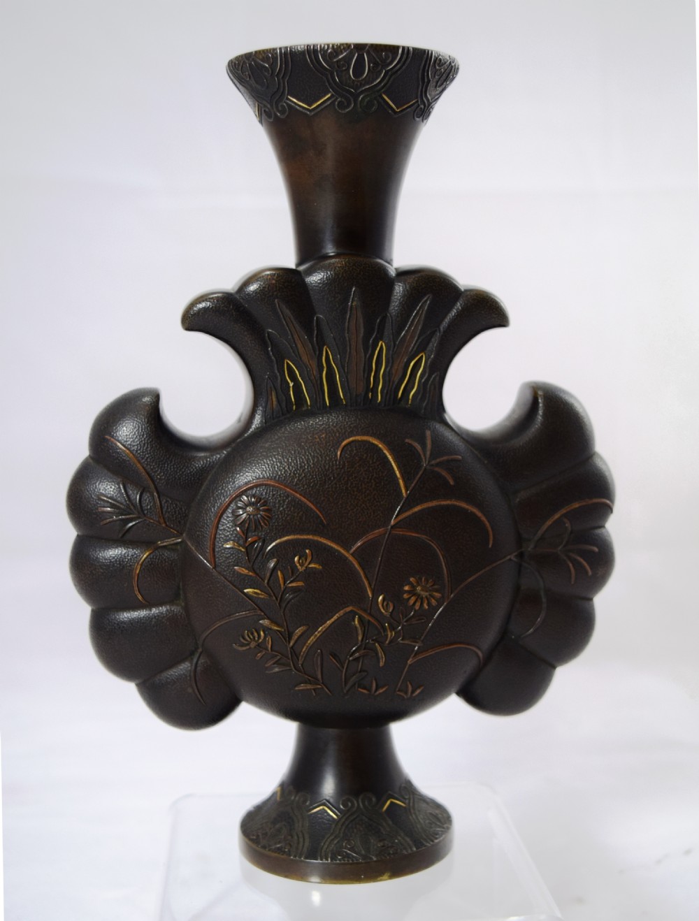 STYLISH AND UNUSUAL JAPANESE BRONZE ONLAID VASE View II