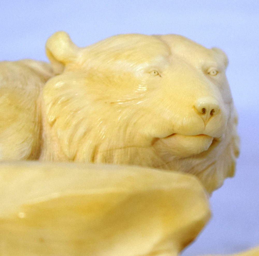 RARE LARGE JAPANESE IVORY TUSK BRIDGE OF BEARS MEIJI View VII