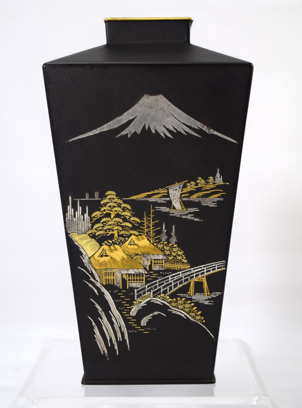 JAPANESE IRON KOMAI STYLE VASE GOLD SIGNATURE 