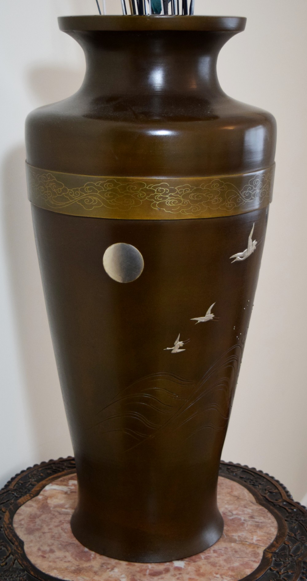 LARGE JAPANESE BRONZE ONLAID FLYING CRANE VASE View IV