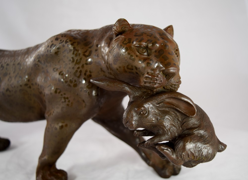 RARE AND UNUSUAL JAPANESE BRONZE LEOPARD MEIJI PERIOD View VI