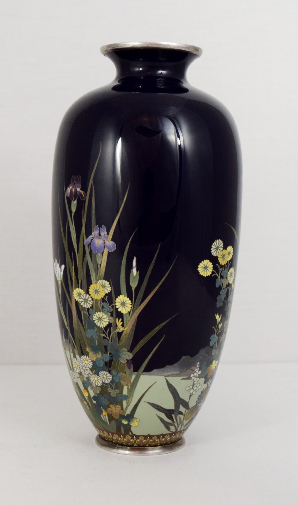 SUPER QUALITY JAPANESE SILVER MOUNTED CLOISONNE VASE View IV