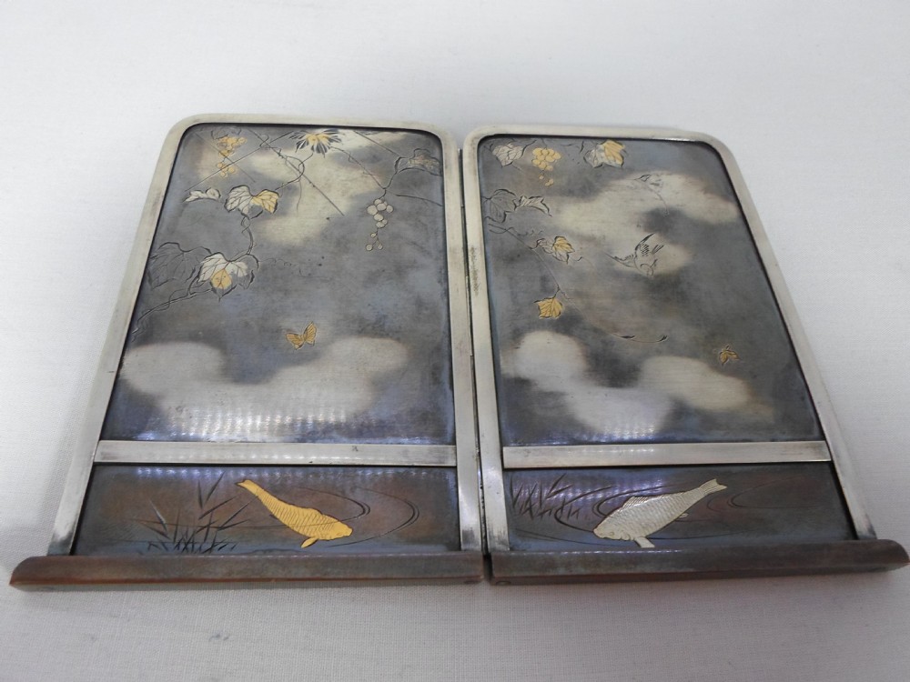 FINE JAPANESE BRONZE MIXED METAL ONLAID TABLE SCREEN View V