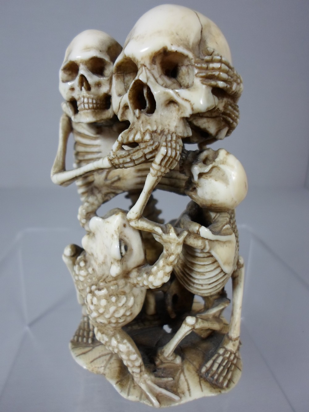RARE AND FINE QUALITY JAPANESE SKELETAL IVORY OKIMONO View V