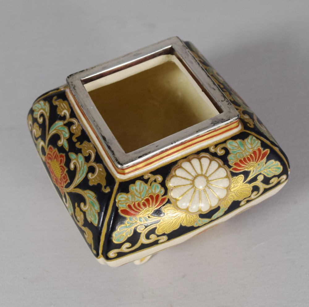  JAPANESE IMPERIAL SATSUMA SILVER TOPPED KORO View VI
