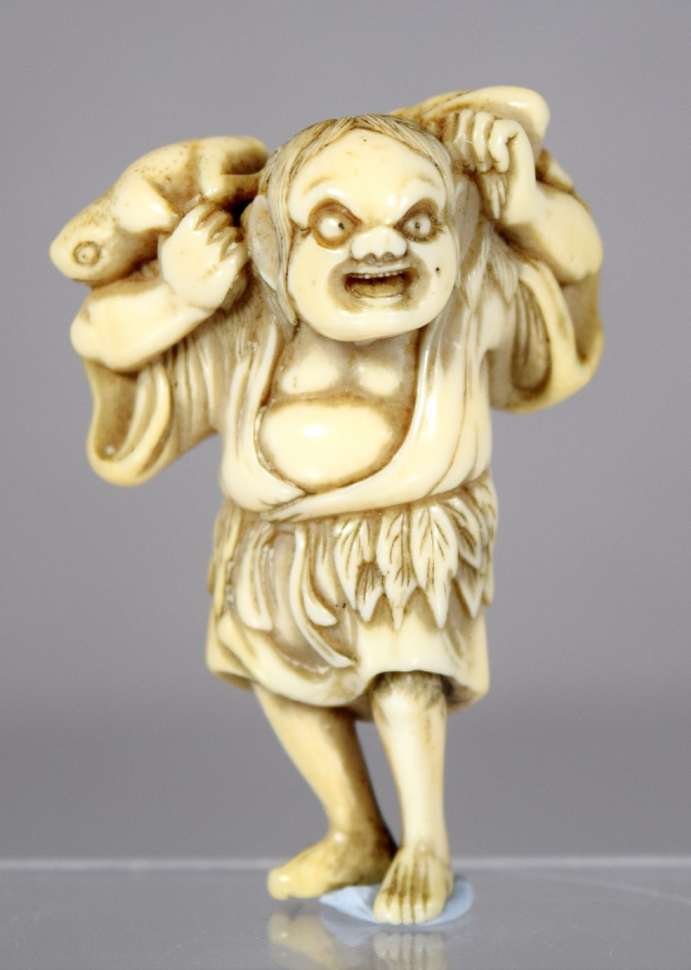 late 18th century japanese ivory netsuke gamma sennin - CATEGORY: ANTIQUE MISCELLANEOUS - DATED 1800