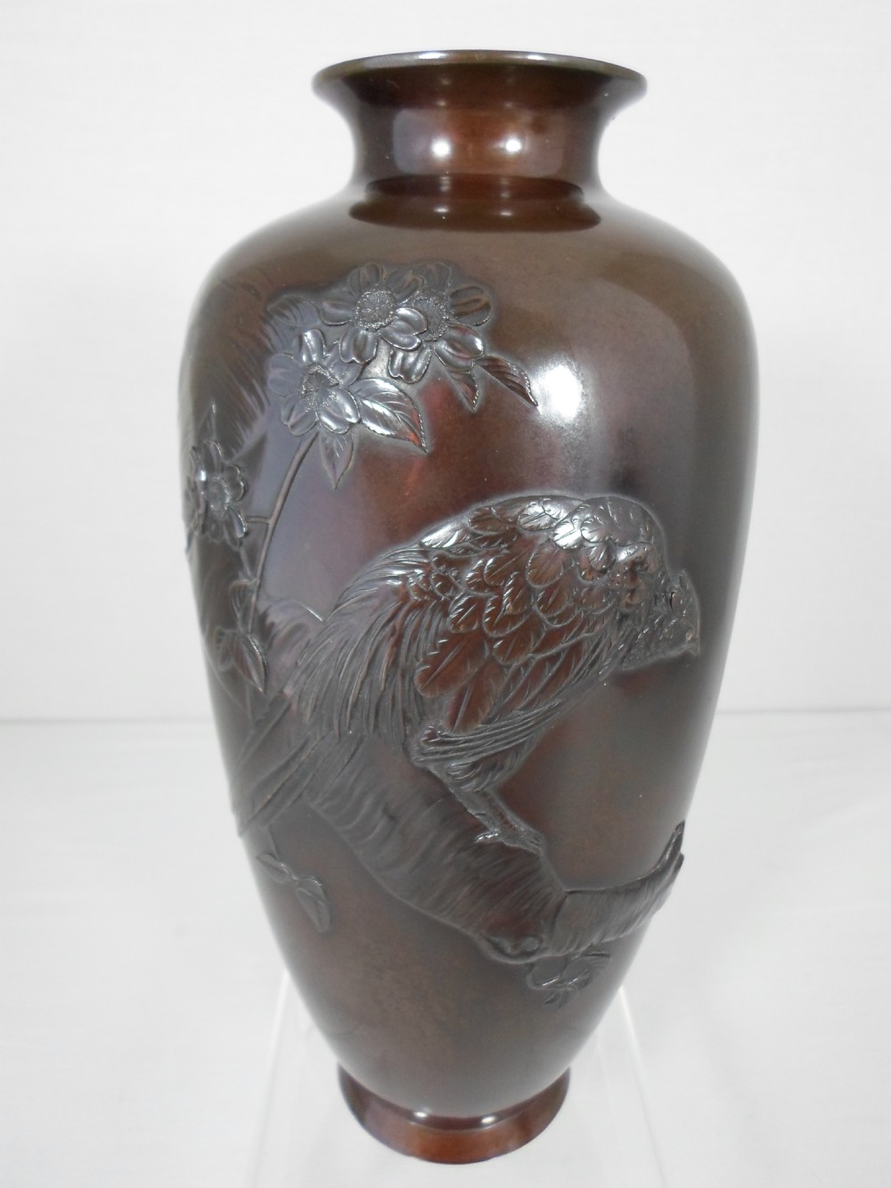 SUPERB HIGH QUALITY TOKYO SCHOOL JAPANESE BRONZE VASES View II
