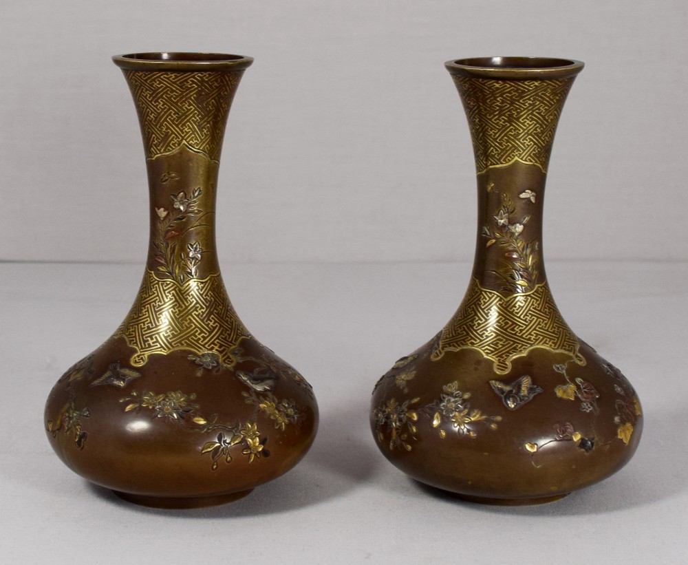 GOOD QUALITY PAIR OF JAPANESE MIXED METAL DAMASCENED VASES View II