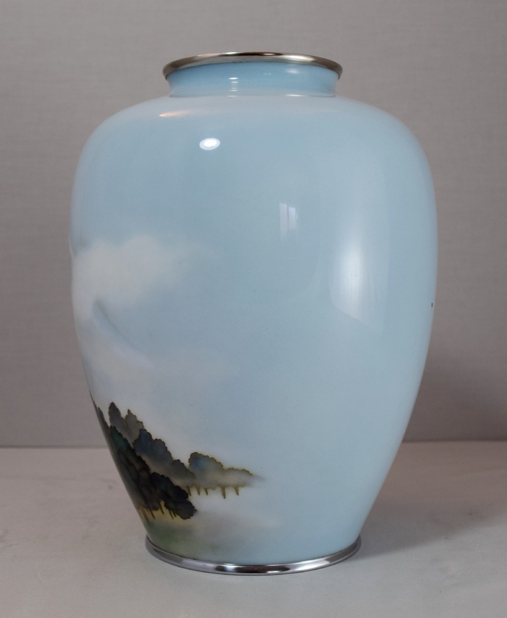 LARGE ANDO JAPANESE CLOISONNE VASE DEPICTING MOUNT FUJI View III