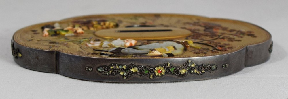 A JAPANESE GOLD LACQUER TSUBA SHAPED PLAQUE BY NEMOTO View VII