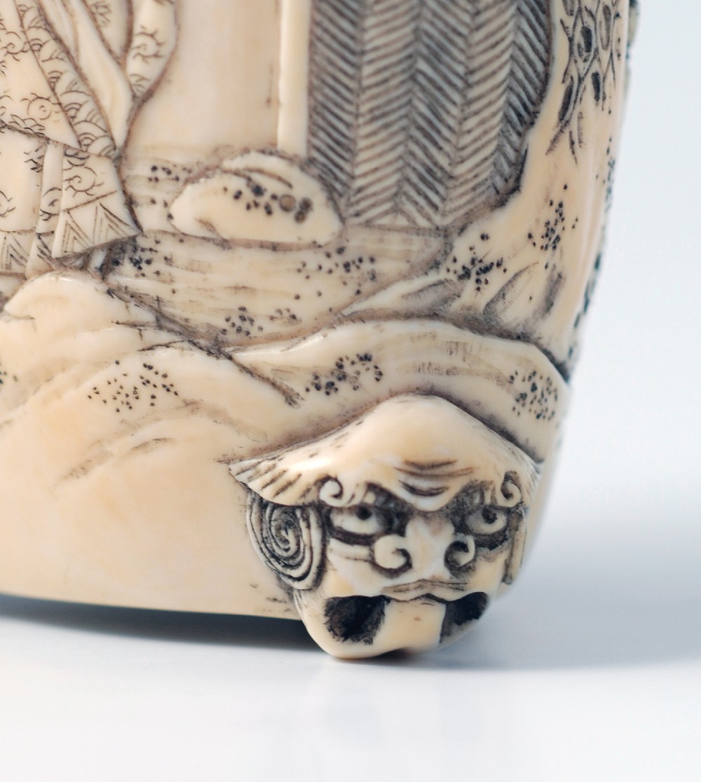 GOOD PAIR OF JAPANESE IVORY VASES MEIJI PERIOD  View VII