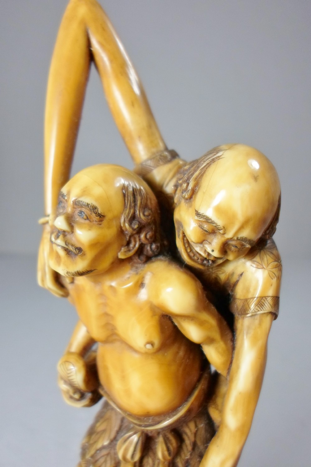 AN UNUSUAL JAPANESE IVORY OKIMONO OF ASHINAGA AND TENAGA View VII