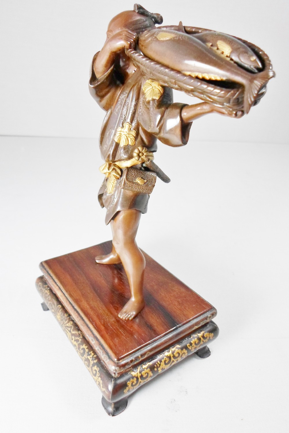 A GOOD JAPANESE MIYAO EISUKE PARCEL GILT BRONZE OKIMONO View VII