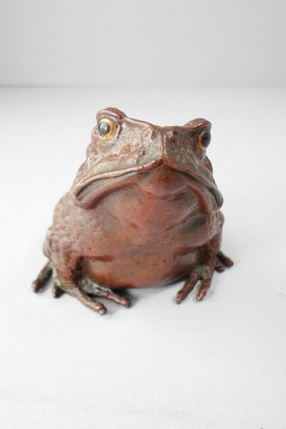HEAVY FINE QUALITY JAPANESE BRONZE TOAD OKIMONO View III