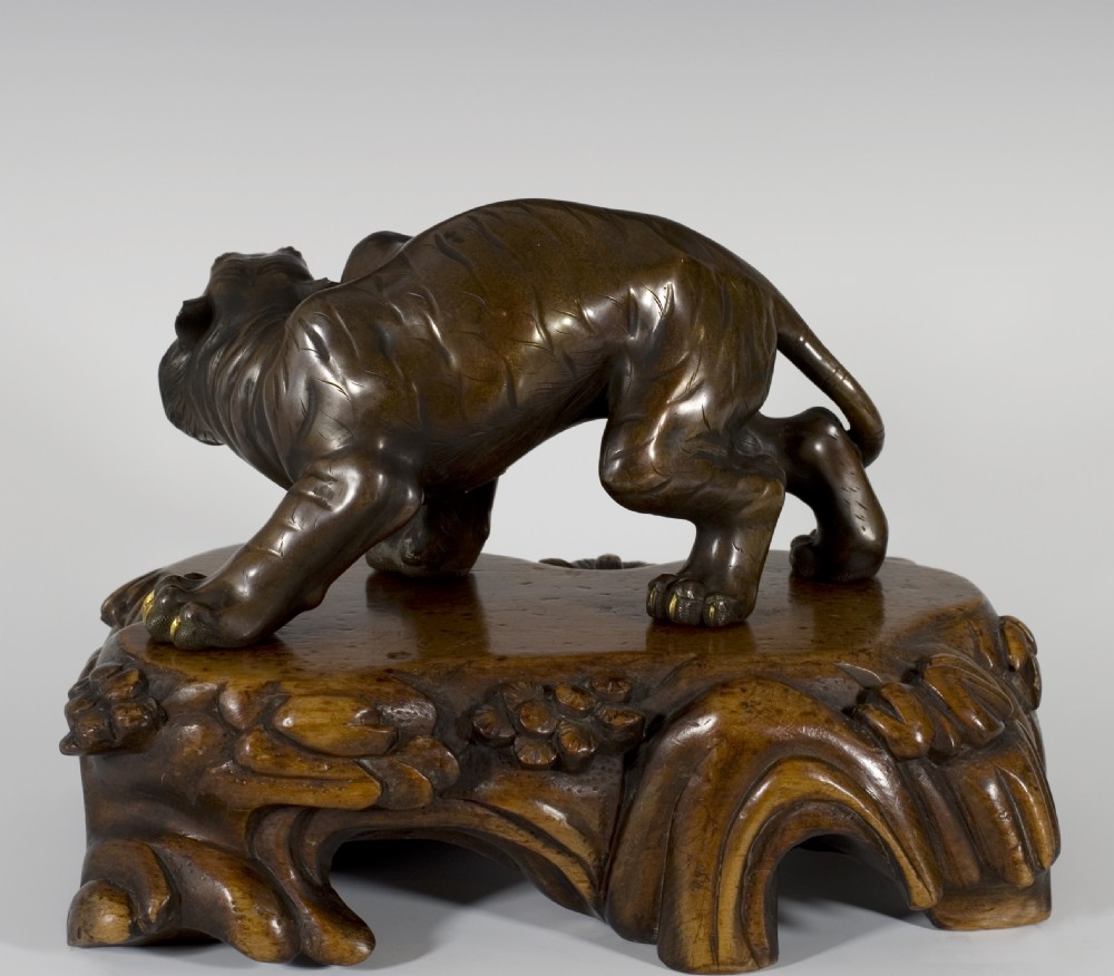STYLISTIC JAPANESE BRONZE TIGER ON STAND BY AKOSOFU GYOKO View VIII