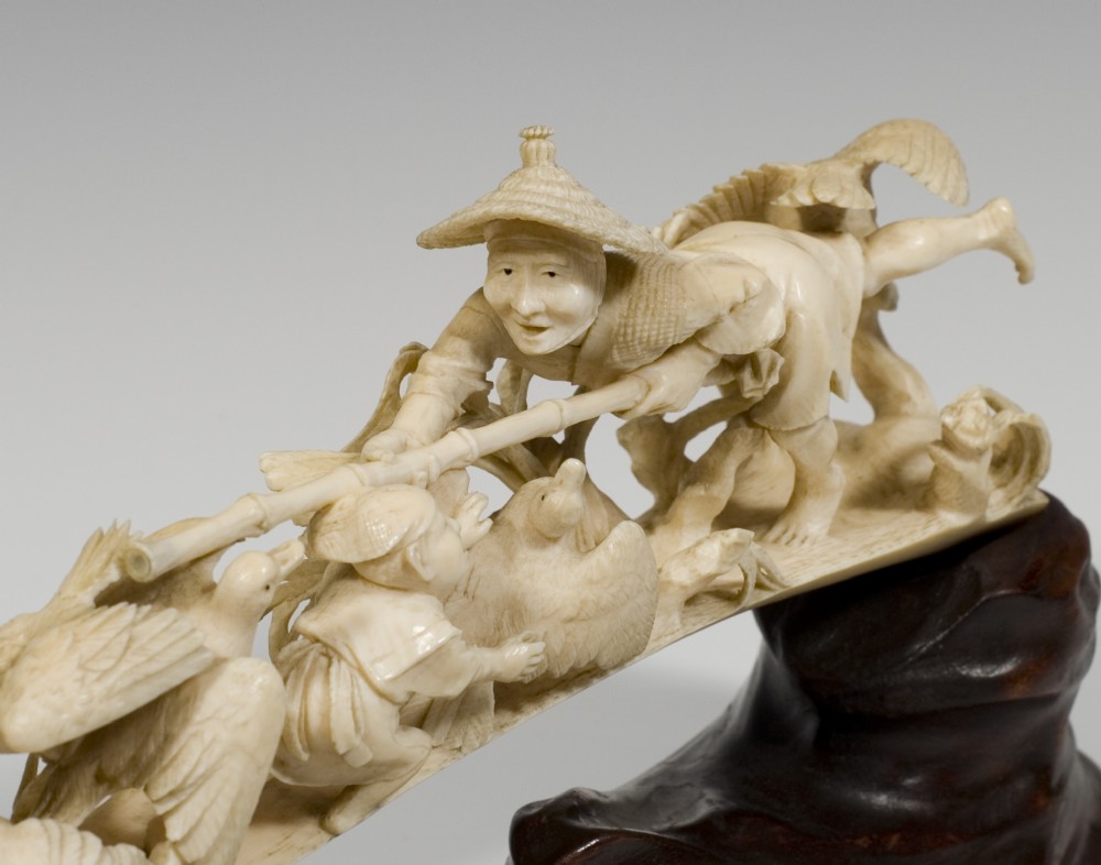 HUMEROUS JAPANESE IVORY OKIMONO BIRD CATCHERS SIGNED View VI
