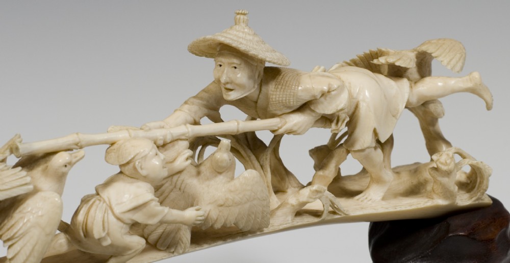 HUMEROUS JAPANESE IVORY OKIMONO BIRD CATCHERS SIGNED View VII