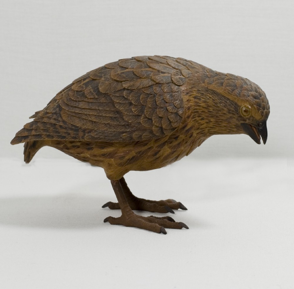 AN EXQUISITE PAIR OF JAPANESE BOXWOOD QUAIL MEIJI PERIOD View IV
