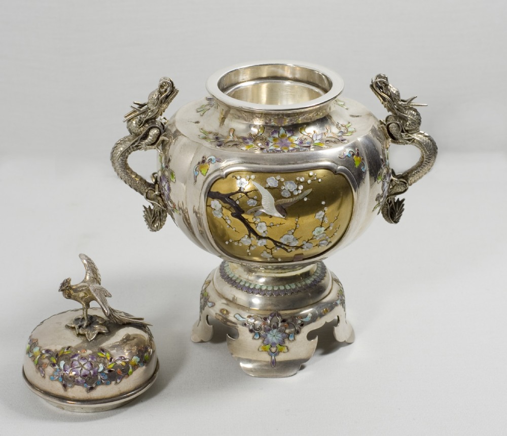 JAPANESE SILVER-ENAMEL & SHIBAYAMA DECORATED GOLD LACQUER KORO View VIII