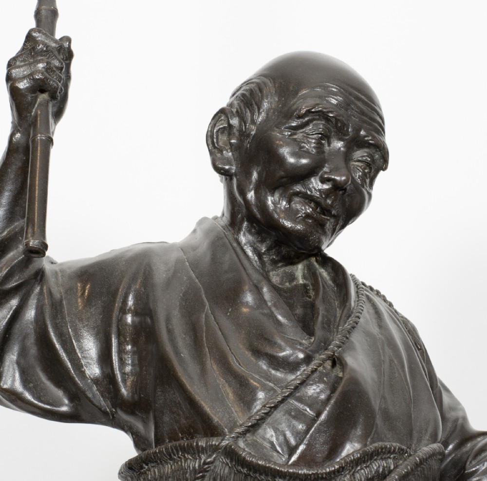 A LARGE TOKYO SCHOOL JAPANESE BRONZE OKIMONO FISHERMAN BY SEIYA View XI