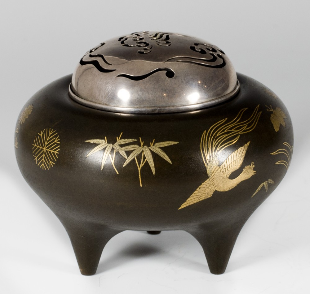 JAPANESE SHIBUICHI GOLD INLAID KORO WITH SILVER LID View II