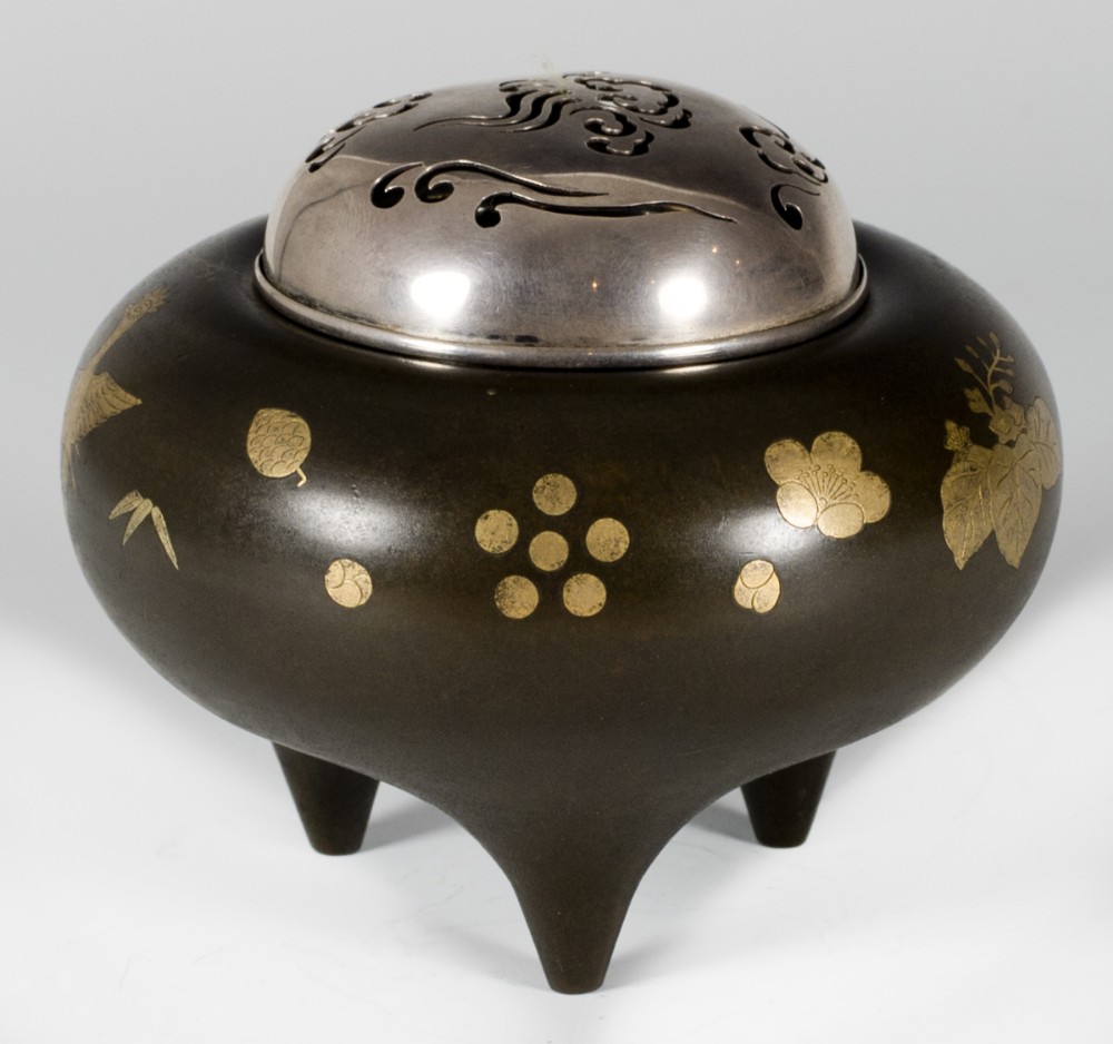 JAPANESE SHIBUICHI GOLD INLAID KORO WITH SILVER LID View V